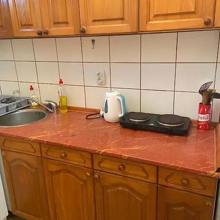 Lovely Bright With Backyard-renovated! *